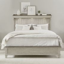 Liberty Furniture 457-BR-QMT Ivy Hollow - Queen Mantle Bed - White