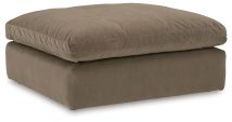 Signature Design by Ashley® 1570608 Sophie - Cocoa - Oversized Accent Ottoman