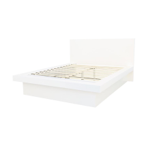 CoasterEssence 202990Q Jessica - Queen Platform Bed With Rail Seating - White
