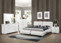 CoasterEssence 300345Q-S5 Jeremaine - Queen 5 Piece Bedroom Set - White