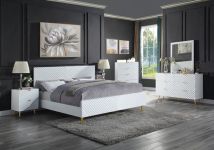 ACME BD01033EK Gaines - Eastern King Bed - White High Gloss Finish