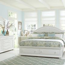 Liberty Furniture 607-BR-KSBDM Summer House - 3 Piece Bedroom Set (King Storage Bed, Dresser & Mirror) - White