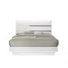 New Classic 00-B69-200 New Classic 00-B69-200 Paradox - 6/0 California King Bed - White