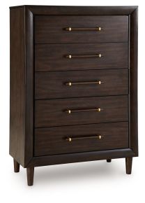 Benchcraft® B611-46 Dantenton - Five Drawer Chest - Merlot
