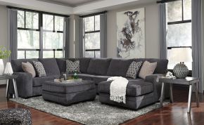 Benchcraft® 72600/66/34/17/08 Benchcraft® 72600/66/34/17/08 Tracling - 4 Pc. - Right Arm Facing Corner Chaise 3 Pc Sectional, Ottoman - Slate