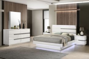 New Classic 00-B69-35N Paradox - 5/0 Queen 5 Piece Bedroom Set (Bed & Dresser & Mirror & 2 Nightstands) - White