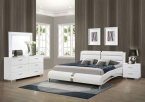 CoasterEssence 300345KE-S4L Jeremaine - 4 Piece Eastern King Bedroom Set - White