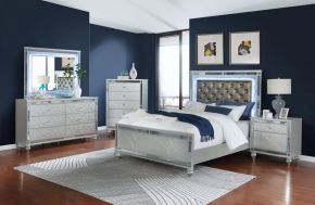 CoasterEssence 223211KE-S5 Gunnison - 5 Piece Eastern King Bedroom Set - Silver Metallic