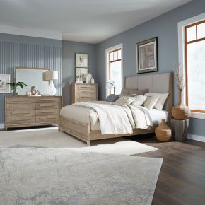 Liberty Furniture 789-BR-QUBDMC Brentwood - 4 Piece Bedroom Set (Queen Upholstered Bed, Dresser & Mirror, Chest) - Sandstone