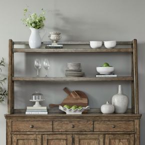 Liberty Furniture 930-SH6638 Carolina Park - Server Hutch - Brown