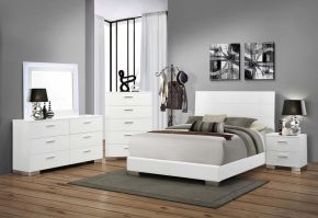 CoasterEssence 203501KE-S5L Felicity - 5 Piece Upholstered Eastern King Bedroom Set - White High Gloss