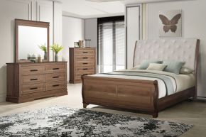 New Classic 00-B1828-34C Coventry Hall - 5/0 Queen 4 Piece Bedroom Set (Bed, Dresser, Mirror, Chest) - Brown