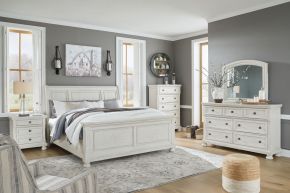 Signature Design by Ashley® B742/31/36/54/77/96/92(2) Robbinsdale - Antique White - 7 Pc. - Dresser, Mirror, Queen Sleigh Bed, 2 Nightstands