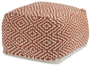 Signature Design by Ashley® A1001056 Brynnsen - Rust / Ivory - Pouf