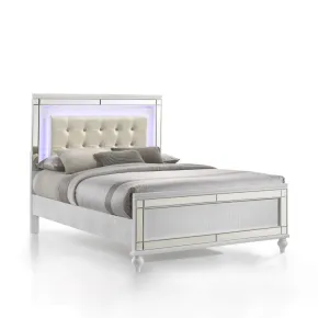 New Classic 02-9698W-400 New Classic 02-9698W-400 Valentino - 4/6 Full Bed - White