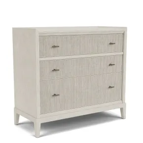 Riverside Furniture 25064 Carmella - Bachelors Chest - Pebble Oak