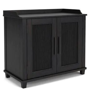 Riverside Furniture 61764 Calhoun - Bachelors Chest - Ebony Whiskey Oak